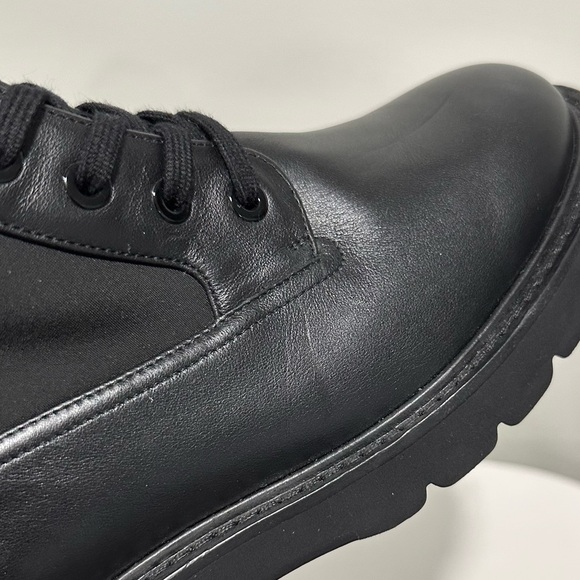 🌹STUART WEITZMAN🌹 Ande Lift Bootie Black Size: 5 - Picture 10 of 13